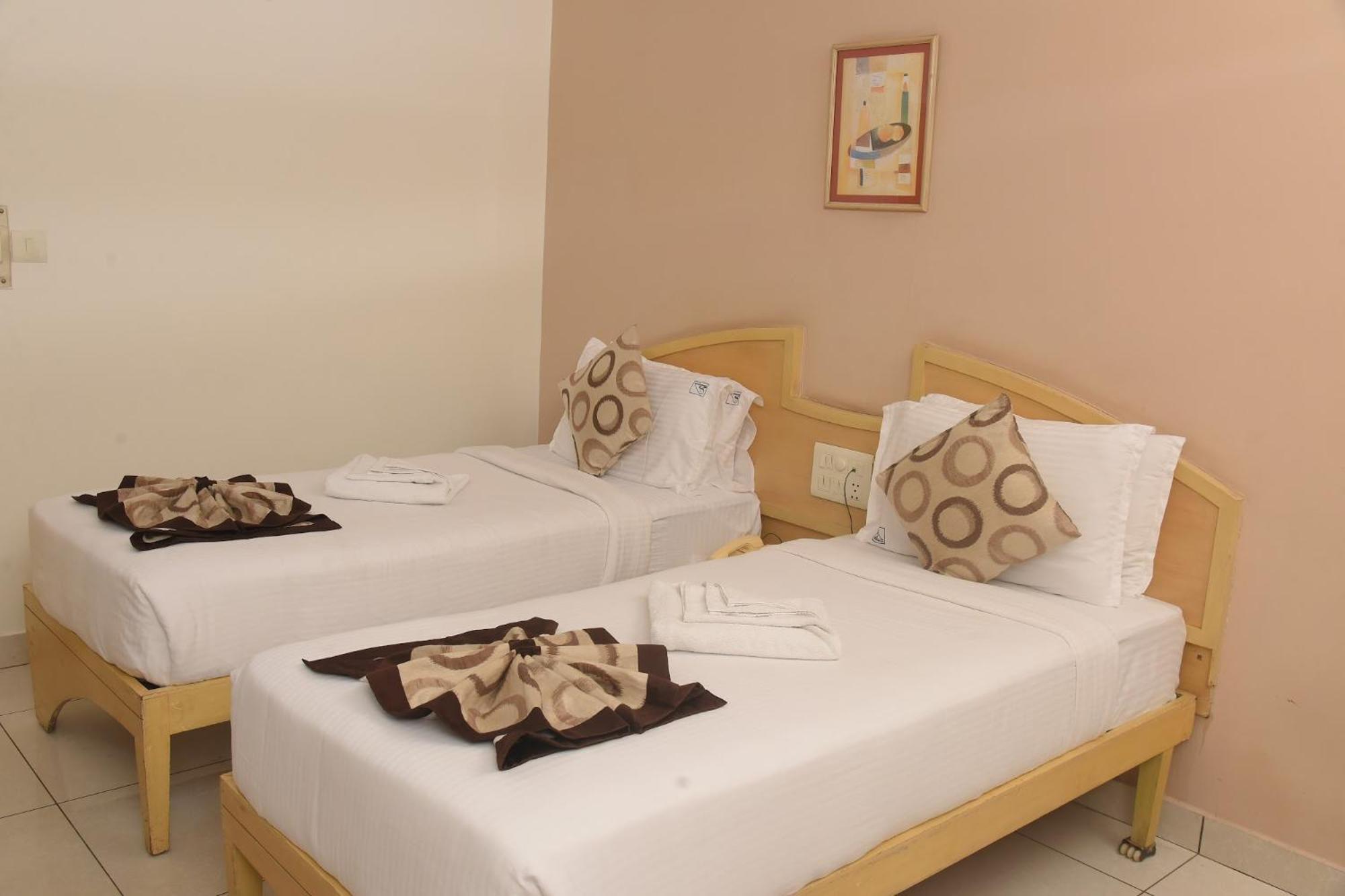 Hotel Annapoorna Residency Secunderabad Bagian luar foto