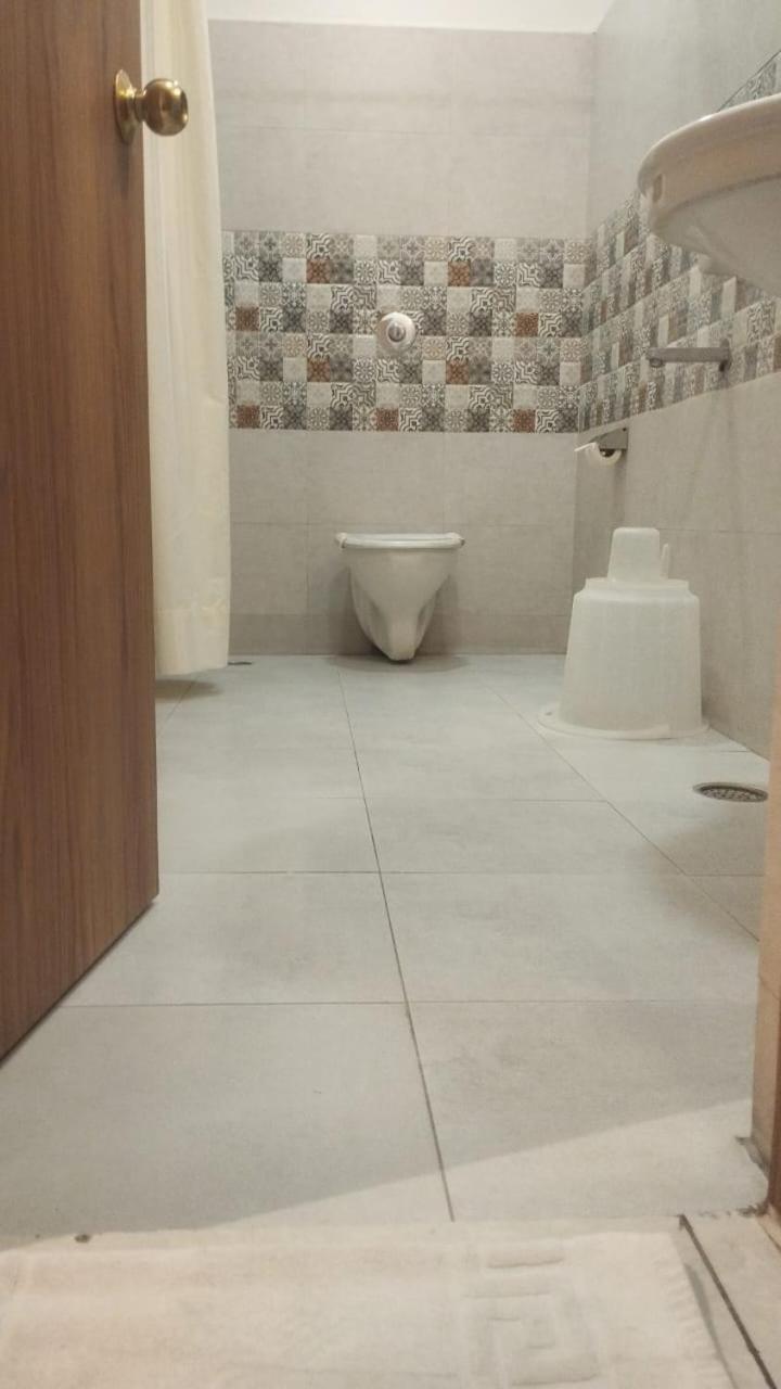 Hotel Annapoorna Residency Secunderabad Bagian luar foto