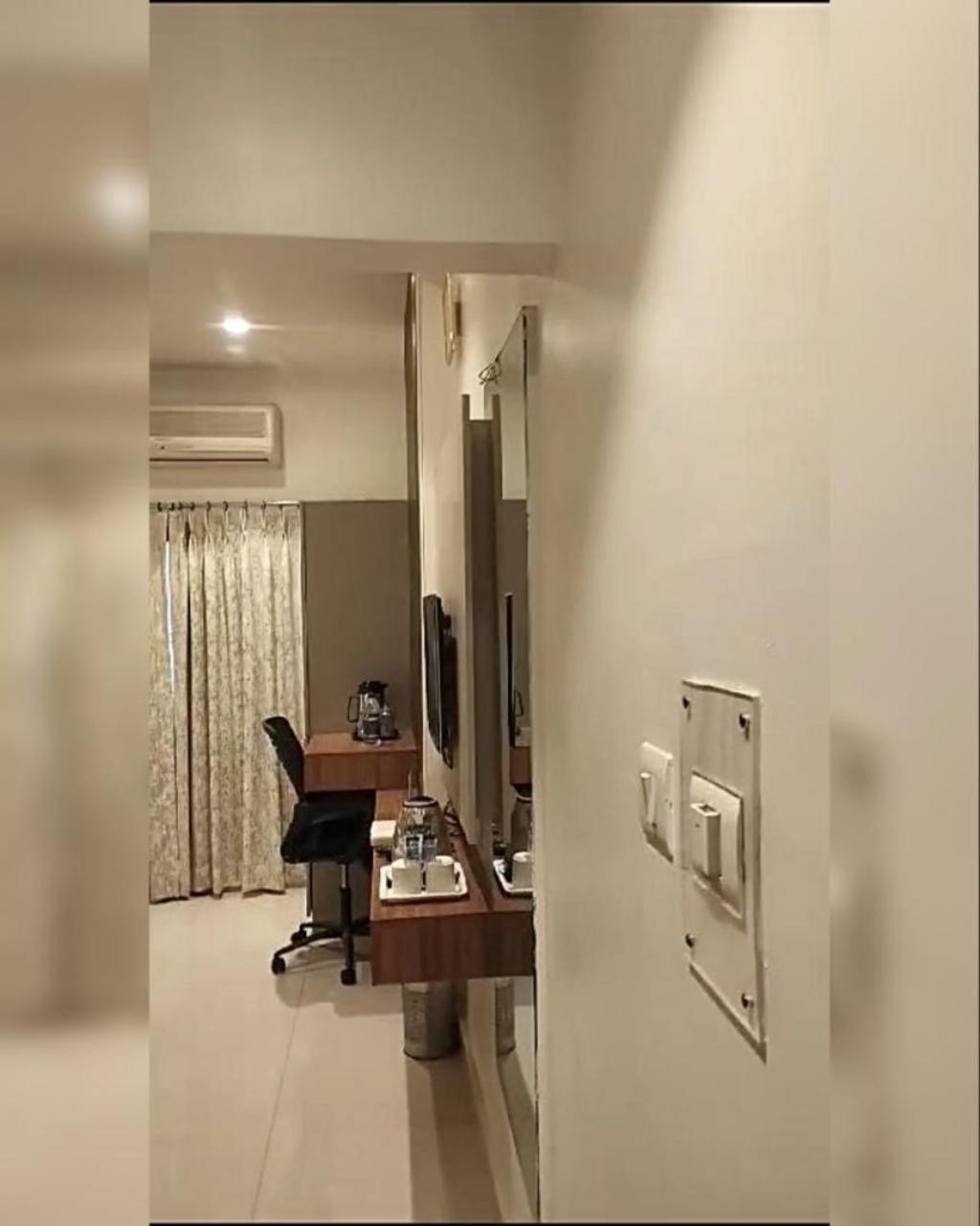 Hotel Annapoorna Residency Secunderabad Bagian luar foto