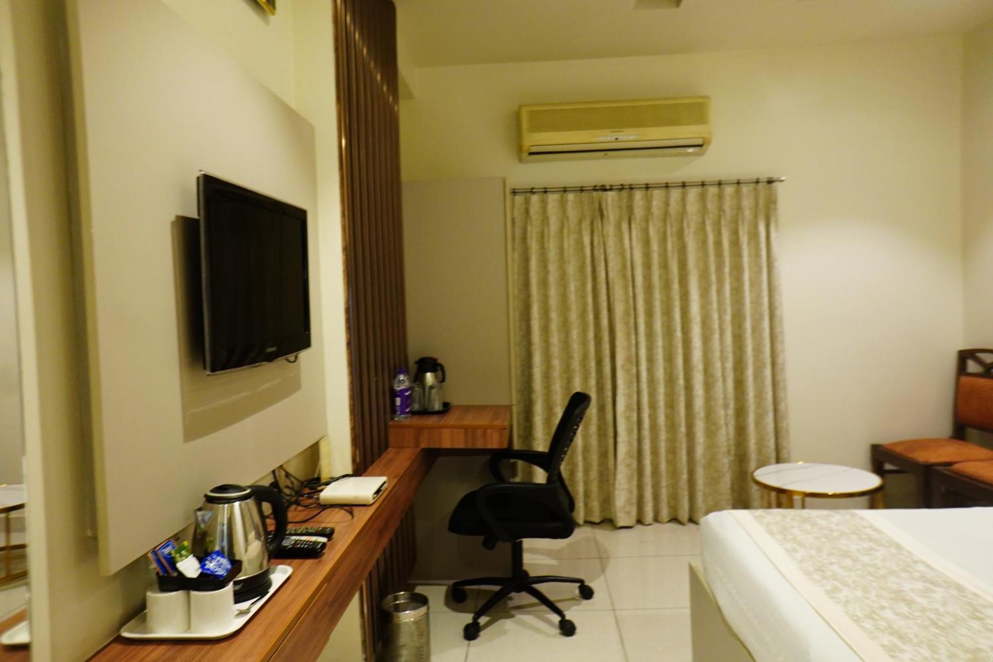 Hotel Annapoorna Residency Secunderabad Bagian luar foto
